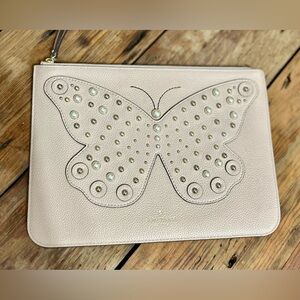 Larchmont Avenue Butterfly Gia